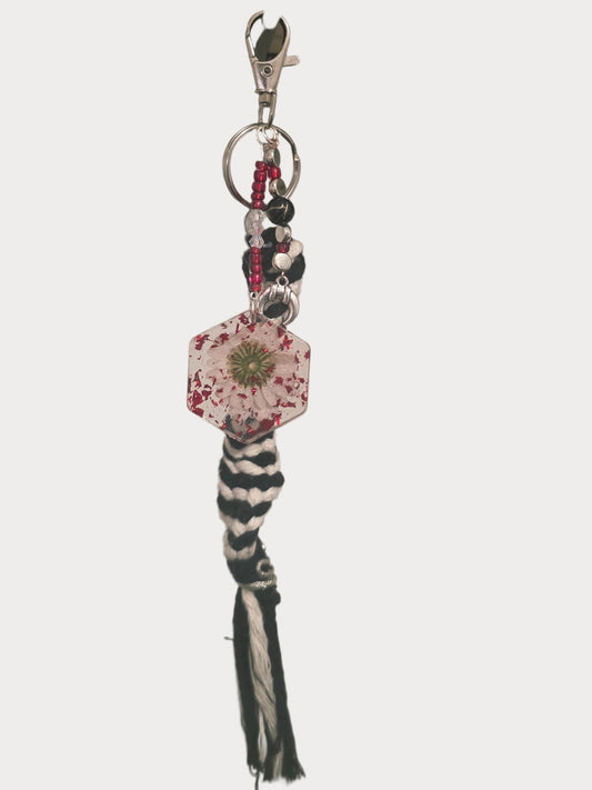 🖤 Crimson Bloom Macramé Keychain