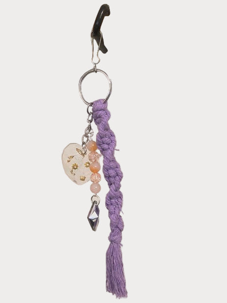 💜 Lavender Bloom Macramé Keychain