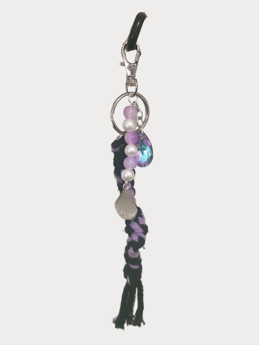 🖤 Midnight Amethyst Macramé Keychain